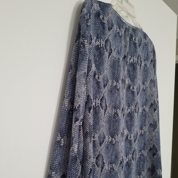 WHBM Boho Style Blouse, Size 4, EUC - Picture 5 of 9